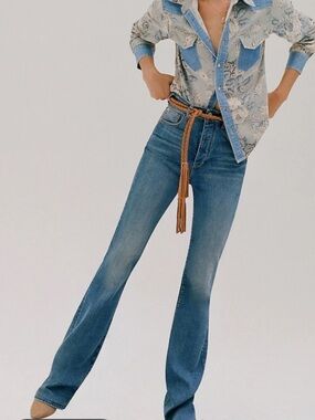 Pilcro The Icon Flare Jeans Womens 25